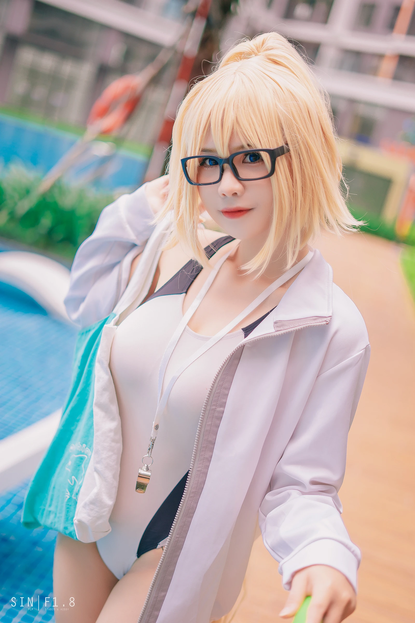 Pyon Jeanne d Arc Swiming 37P-COS世界